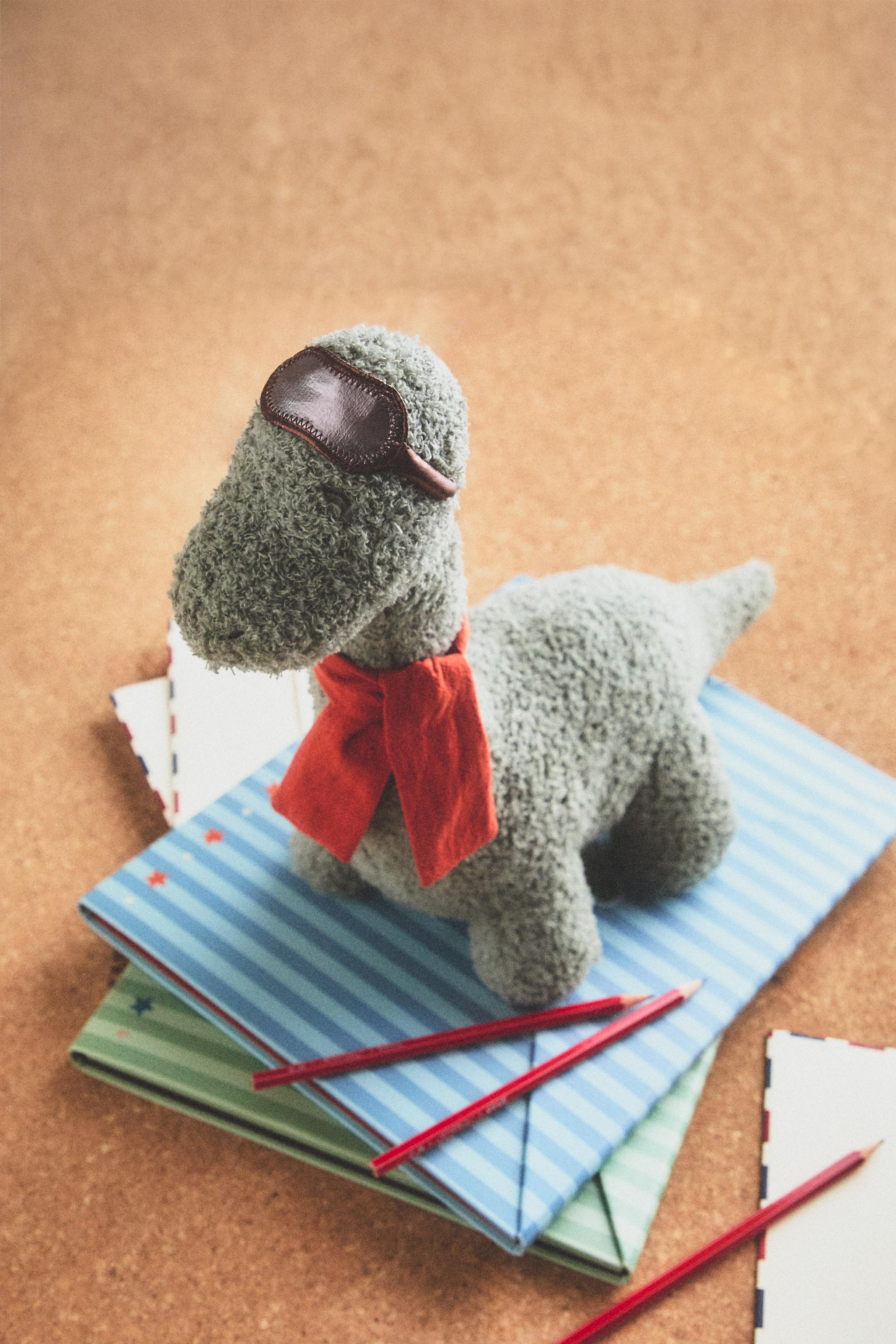 KIDS' DINOSAUR SCARF PLUSH TOY